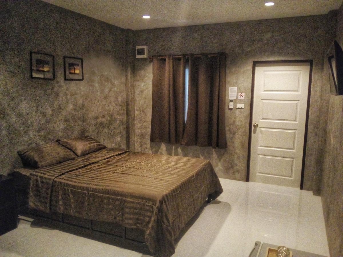 4Hearts Loft House Hotel Surat Thani Exterior photo