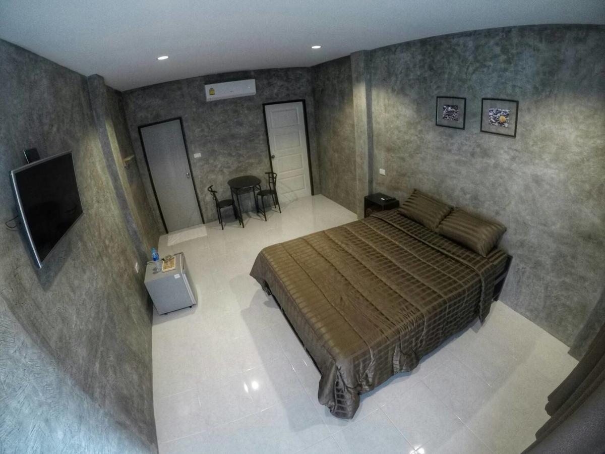 4Hearts Loft House Hotel Surat Thani Exterior photo